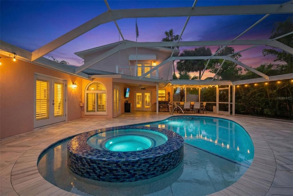 Activo con contrato: $1,265,000 (3 camas, 3 baños, 2670 Pies cuadrados)
