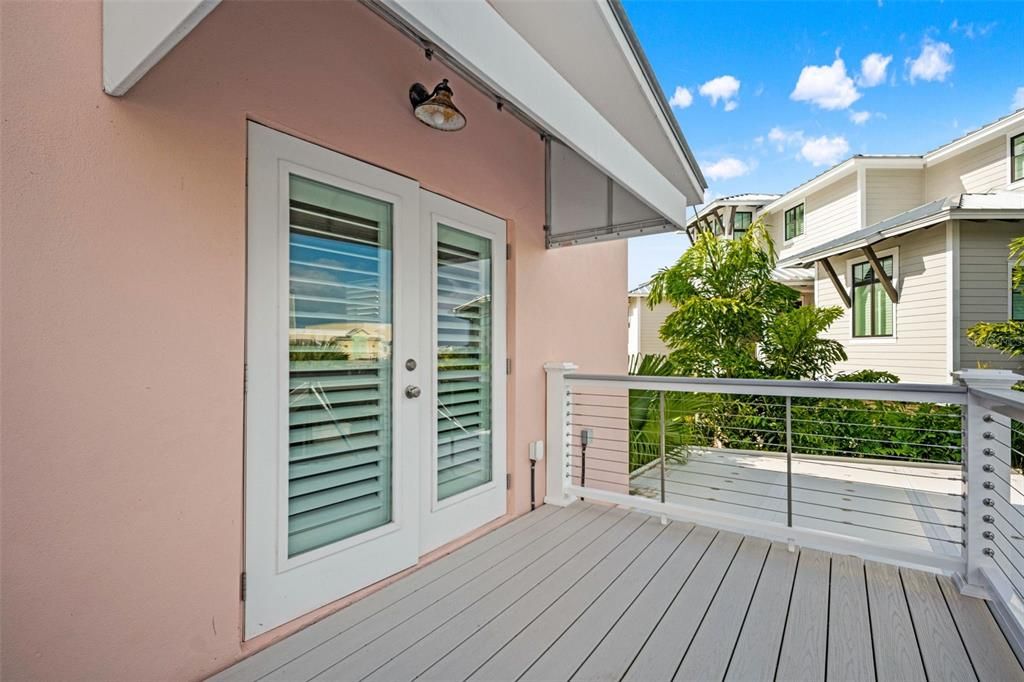 Activo con contrato: $1,265,000 (3 camas, 3 baños, 2670 Pies cuadrados)