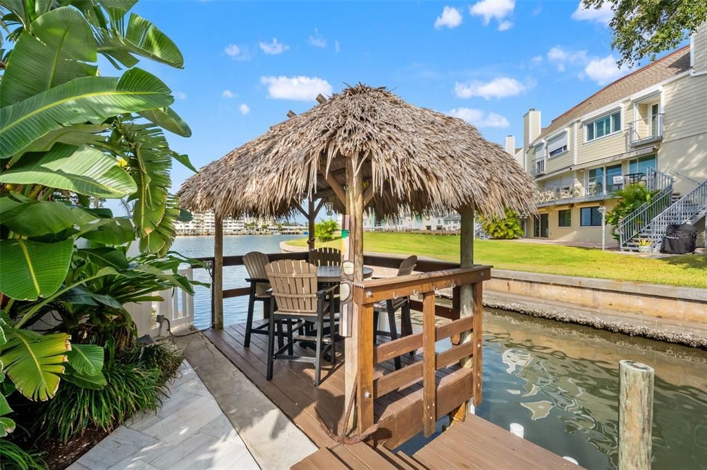 Activo con contrato: $1,265,000 (3 camas, 3 baños, 2670 Pies cuadrados)