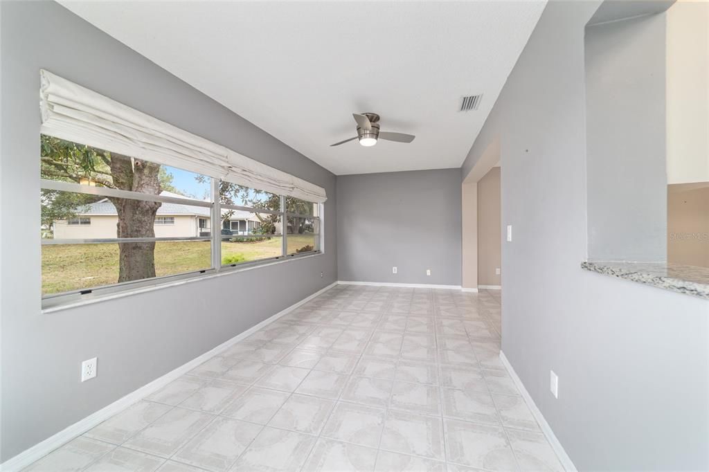 待售: $189,900 (2 贝兹, 2 浴室, 1861 平方英尺)