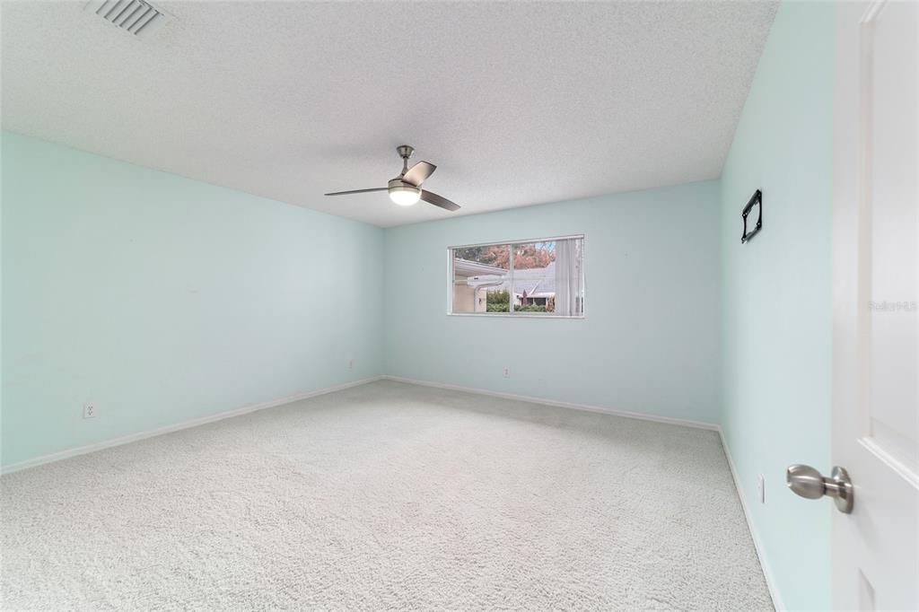 待售: $189,900 (2 贝兹, 2 浴室, 1861 平方英尺)