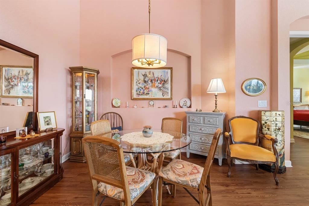 На продажу: $425,000 (3 спален, 2 ванн, 2482 Квадратных фут)