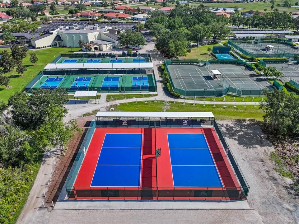 На продажу: $425,000 (3 спален, 2 ванн, 2482 Квадратных фут)