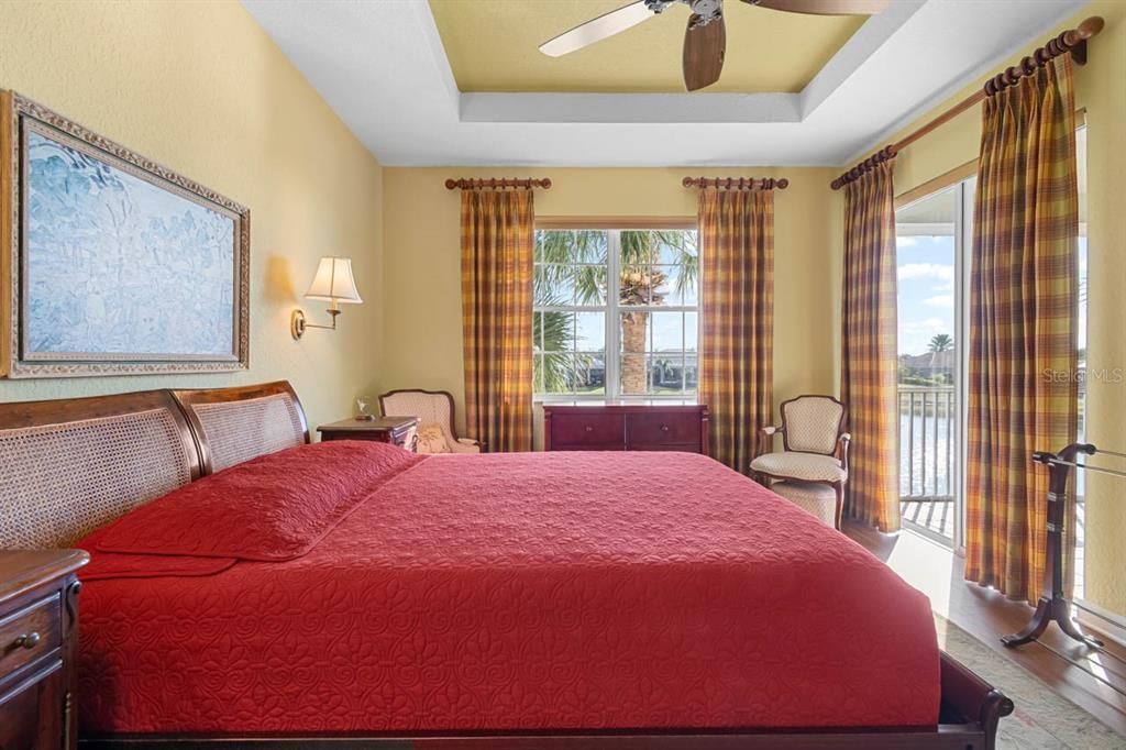 На продажу: $425,000 (3 спален, 2 ванн, 2482 Квадратных фут)