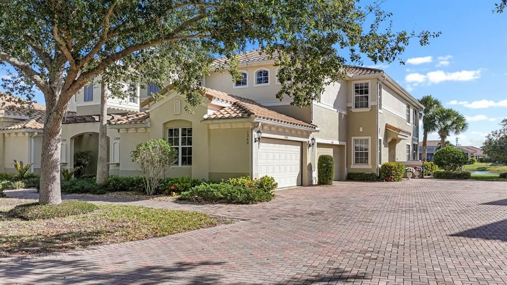 На продажу: $425,000 (3 спален, 2 ванн, 2482 Квадратных фут)