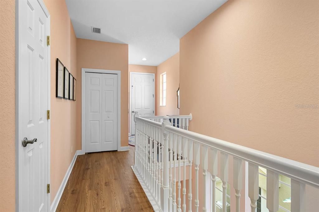 На продажу: $425,000 (3 спален, 2 ванн, 2482 Квадратных фут)