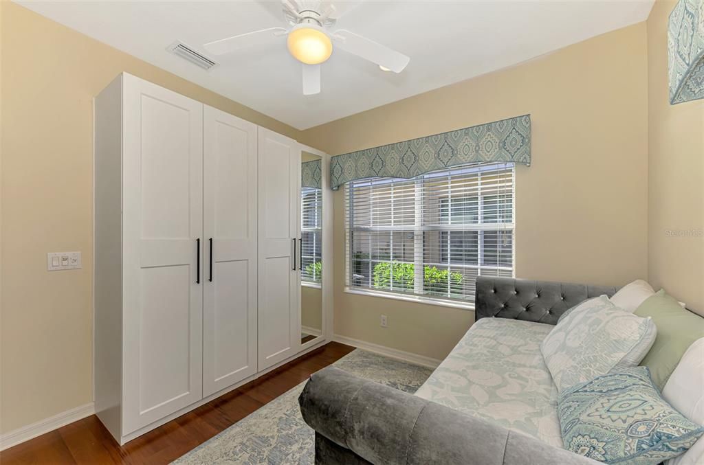 На продажу: $398,000 (2 спален, 2 ванн, 1525 Квадратных фут)