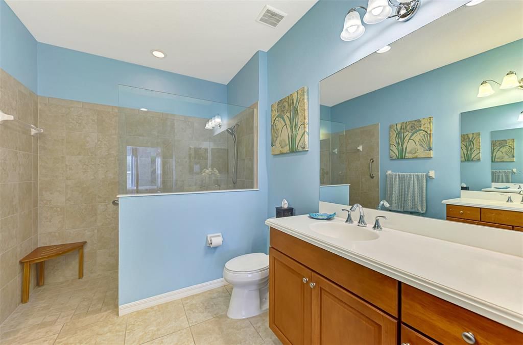 На продажу: $398,000 (2 спален, 2 ванн, 1525 Квадратных фут)