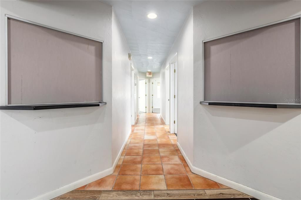 На продажу: $350,000 (0 спален, 0 ванн, 1721 Квадратных фут)