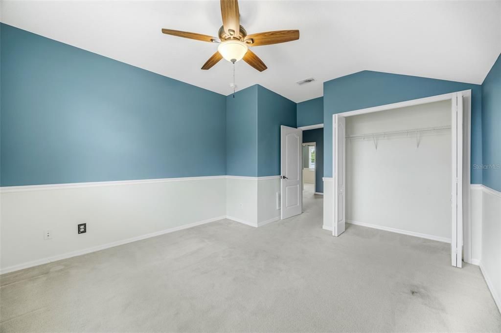 For Sale: $485,000 (5 beds, 3 baths, 2659 Square Feet)