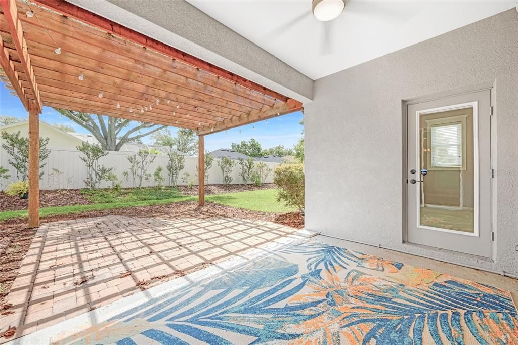 For Sale: $485,000 (5 beds, 3 baths, 2659 Square Feet)