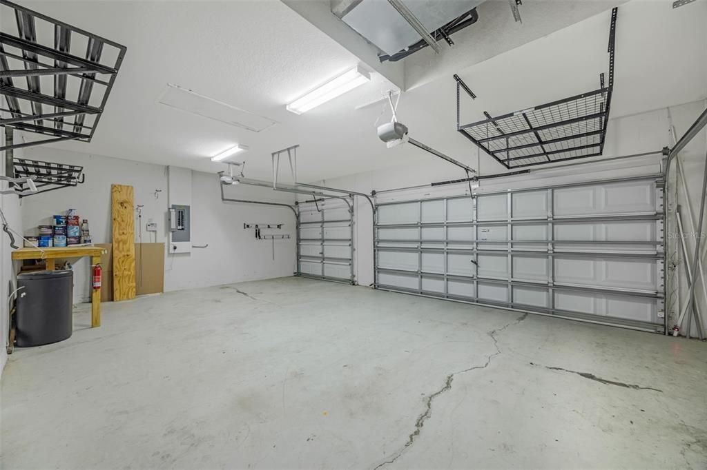 For Sale: $485,000 (5 beds, 3 baths, 2659 Square Feet)