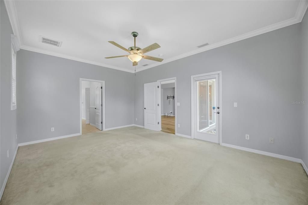 For Sale: $485,000 (5 beds, 3 baths, 2659 Square Feet)