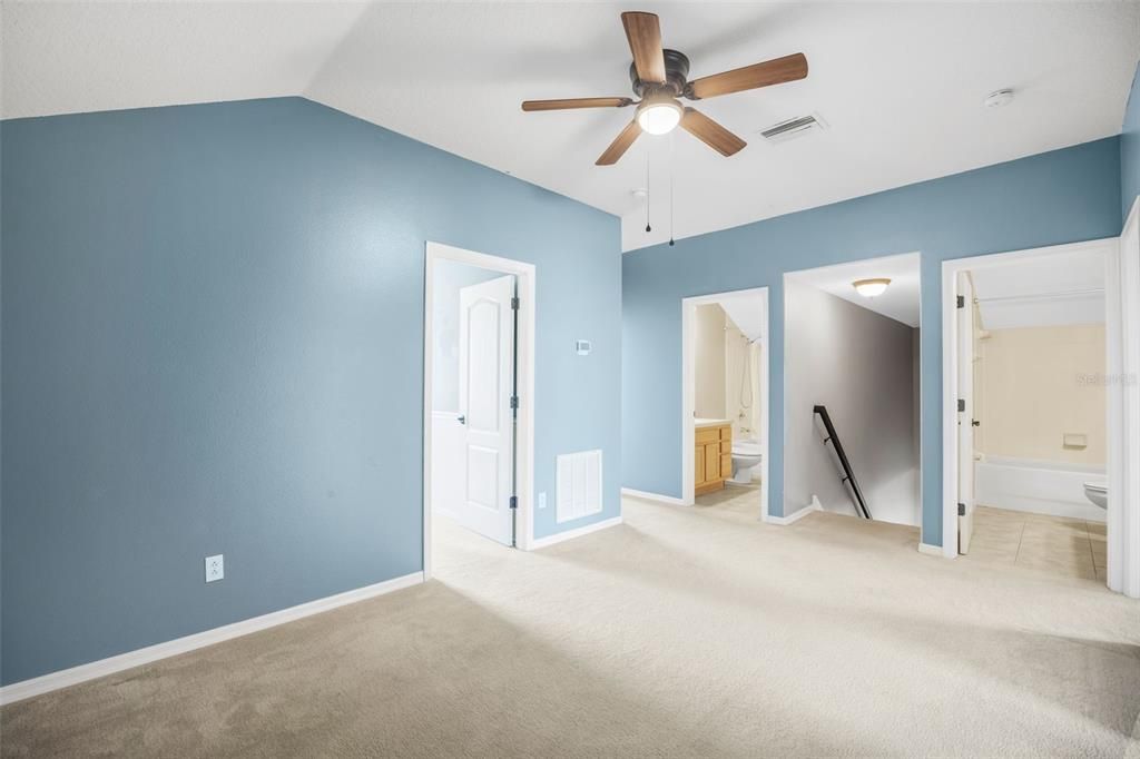 For Sale: $485,000 (5 beds, 3 baths, 2659 Square Feet)