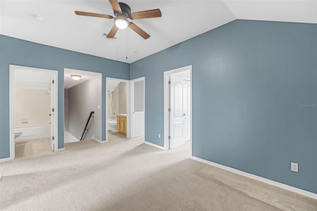 For Sale: $485,000 (5 beds, 3 baths, 2659 Square Feet)