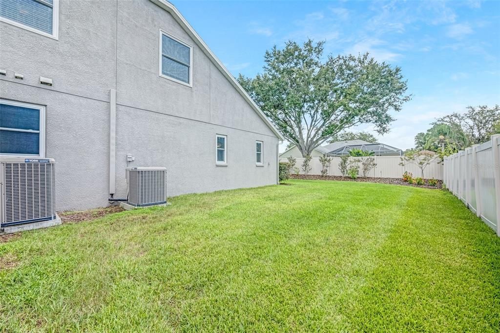 For Sale: $485,000 (5 beds, 3 baths, 2659 Square Feet)