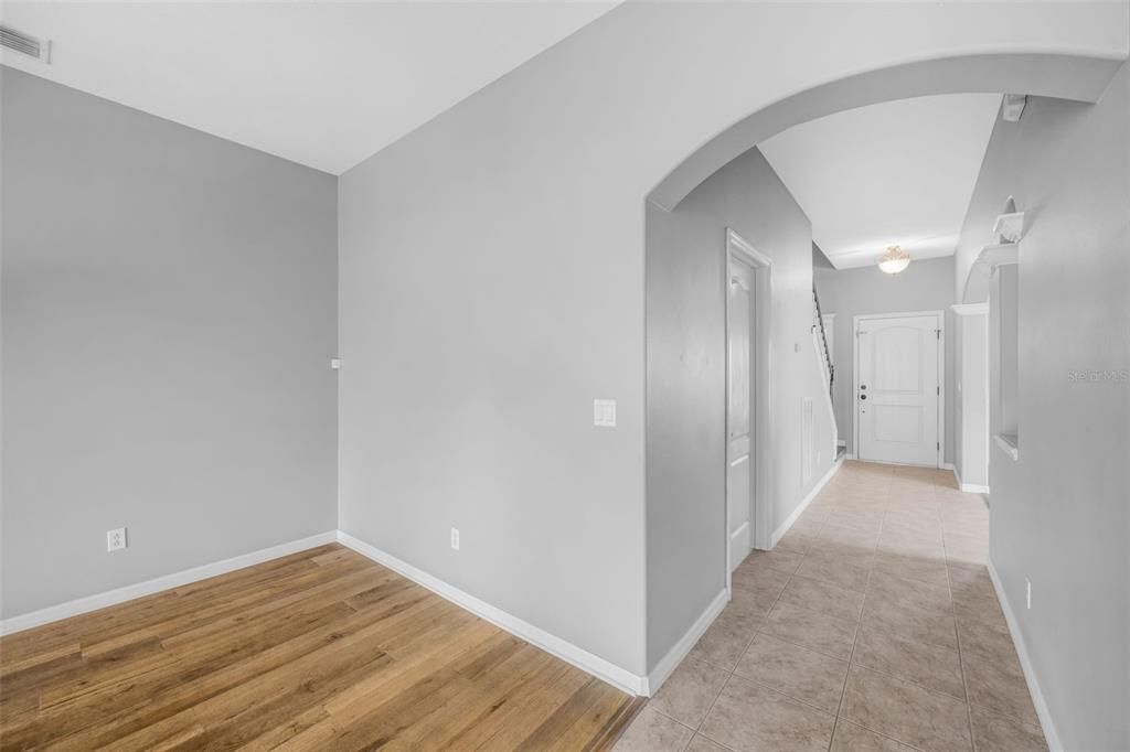 For Sale: $485,000 (5 beds, 3 baths, 2659 Square Feet)