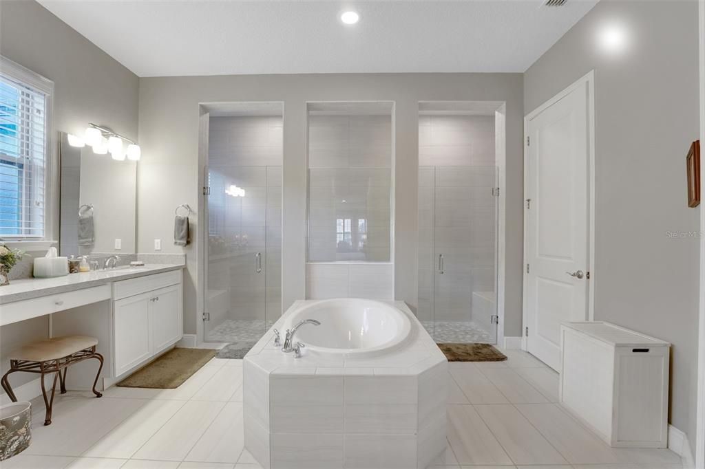 For Sale: $1,399,000 (4 beds, 3 baths, 4282 Square Feet)