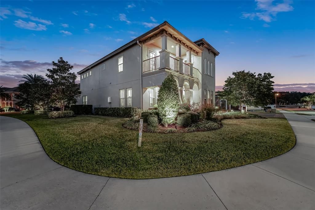 For Sale: $1,399,000 (4 beds, 3 baths, 4282 Square Feet)