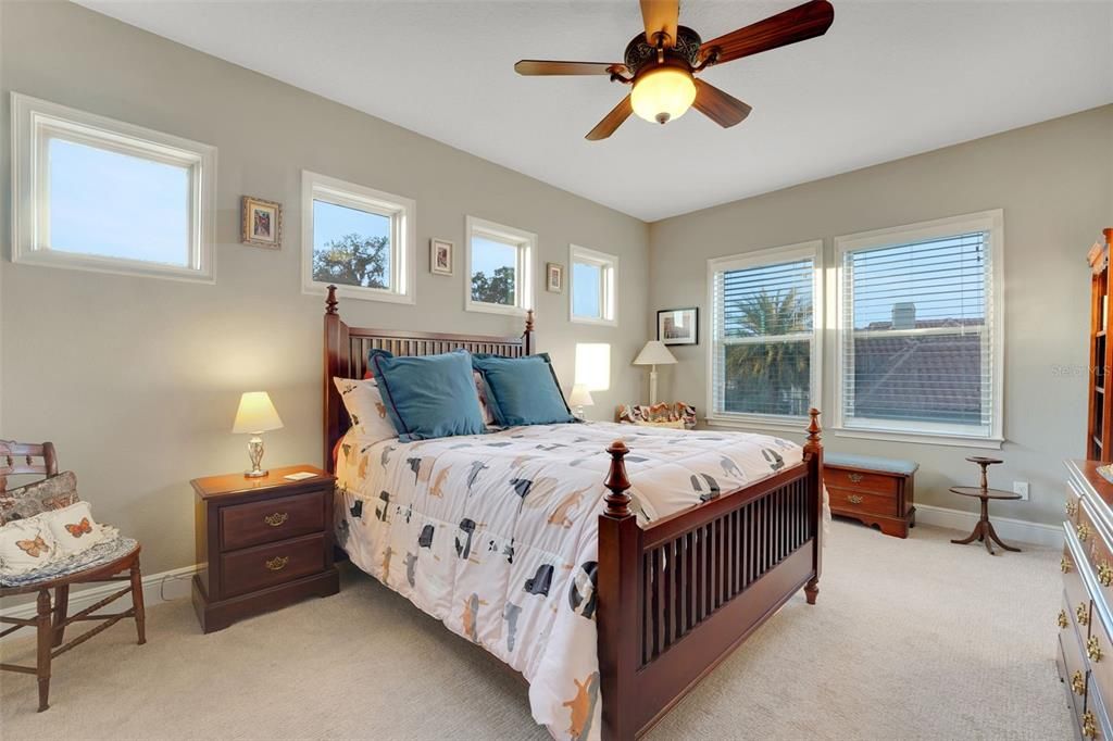 For Sale: $1,399,000 (4 beds, 3 baths, 4282 Square Feet)