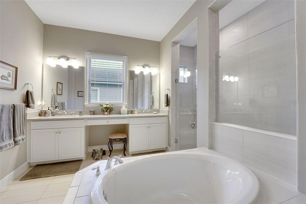 For Sale: $1,399,000 (4 beds, 3 baths, 4282 Square Feet)