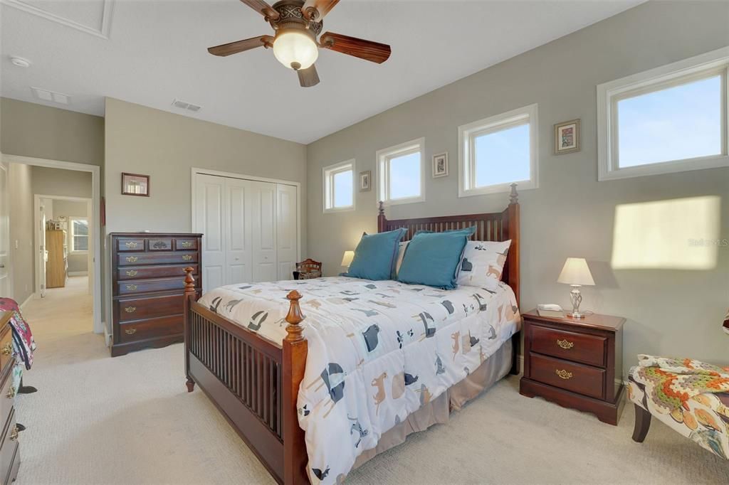 For Sale: $1,399,000 (4 beds, 3 baths, 4282 Square Feet)