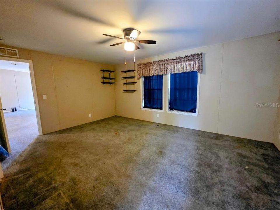 En Venta: $200,000 (3 camas, 2 baños, 1512 Pies cuadrados)