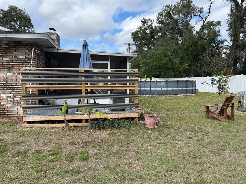 For Sale: $350,000 (3 beds, 2 baths, 1253 Square Feet)