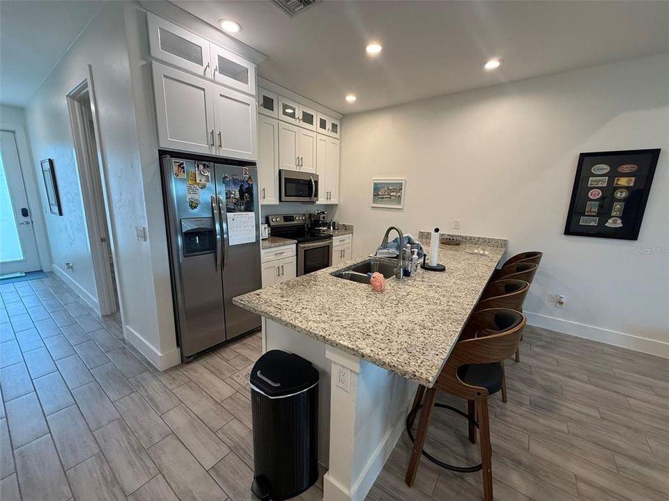 For Rent: $1,800 (3 beds, 2 baths, 1349 Square Feet)