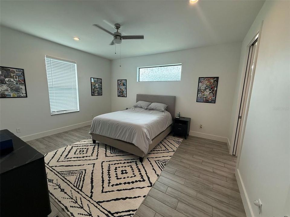 For Rent: $1,800 (3 beds, 2 baths, 1349 Square Feet)