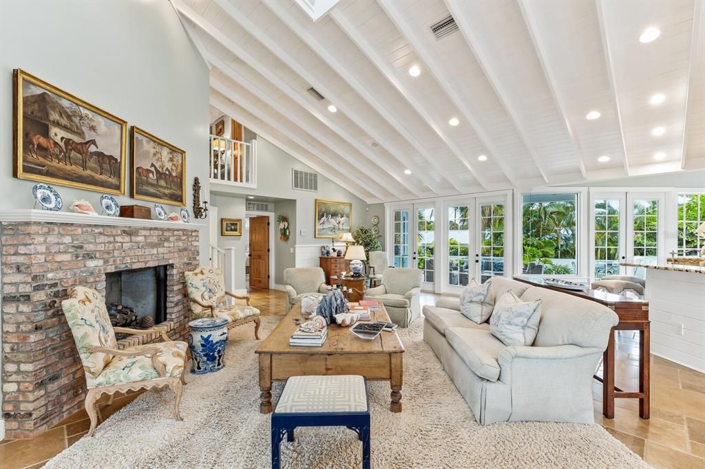 待售: $5,650,000 (3 贝兹, 4 浴室, 3075 平方英尺)