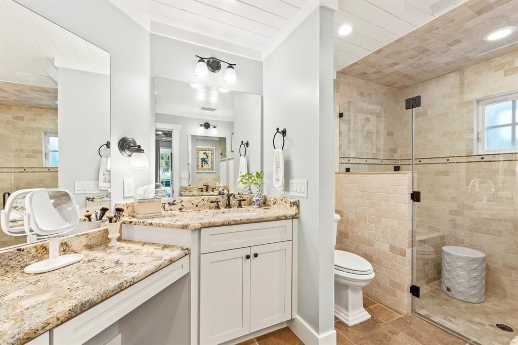 待售: $5,650,000 (3 贝兹, 4 浴室, 3075 平方英尺)