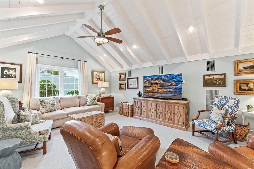 待售: $5,650,000 (3 贝兹, 4 浴室, 3075 平方英尺)