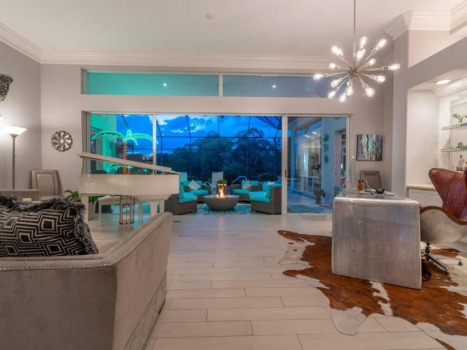 En Venta: $1,375,000 (4 camas, 4 baños, 2976 Pies cuadrados)