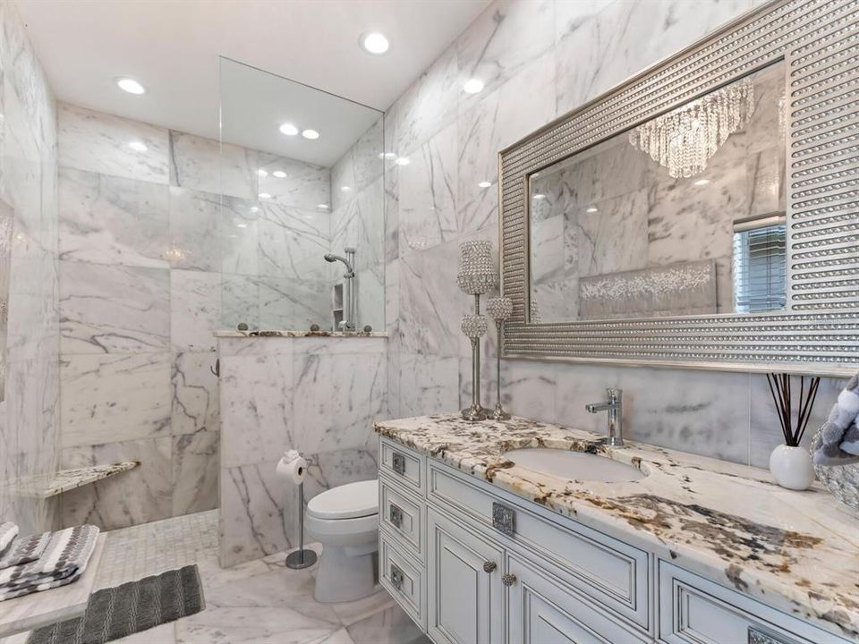 En Venta: $1,375,000 (4 camas, 4 baños, 2976 Pies cuadrados)