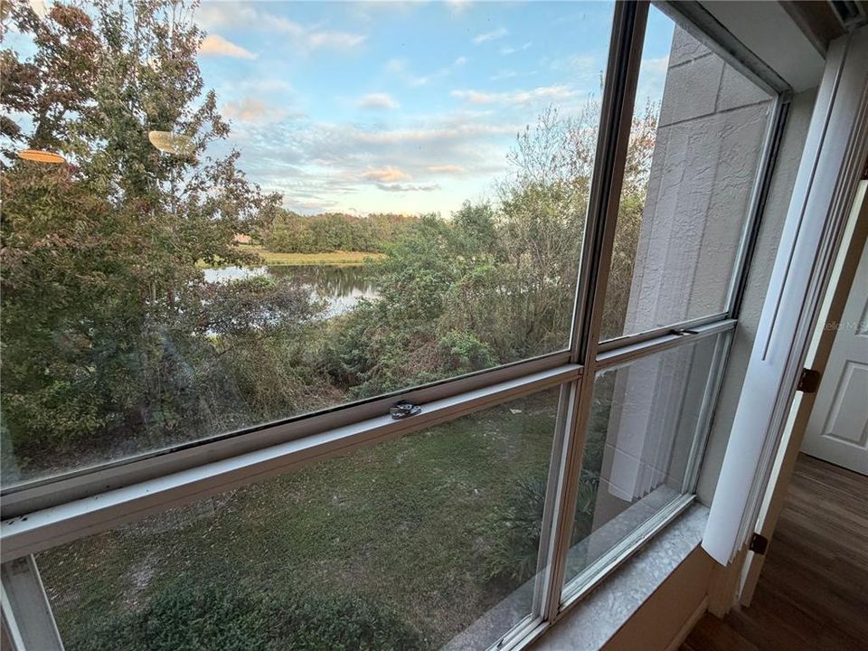 For Sale: $135,000 (1 beds, 1 baths, 597 Square Feet)