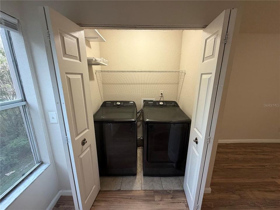 For Sale: $135,000 (1 beds, 1 baths, 597 Square Feet)