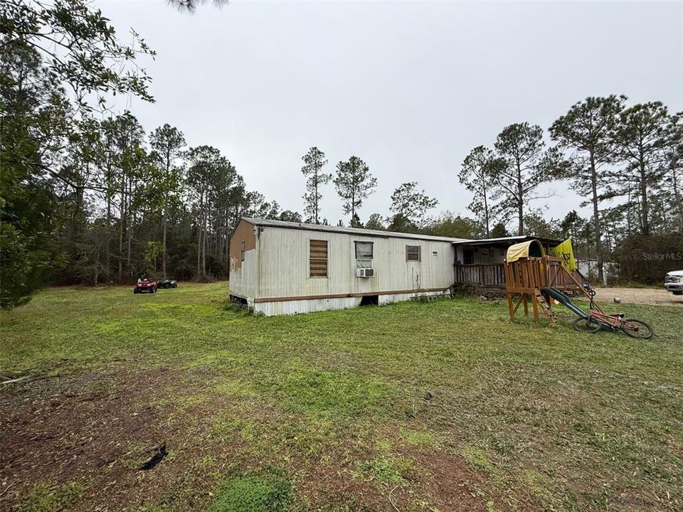 На продажу: $125,000 (3 спален, 2 ванн, 904 Квадратных фут)