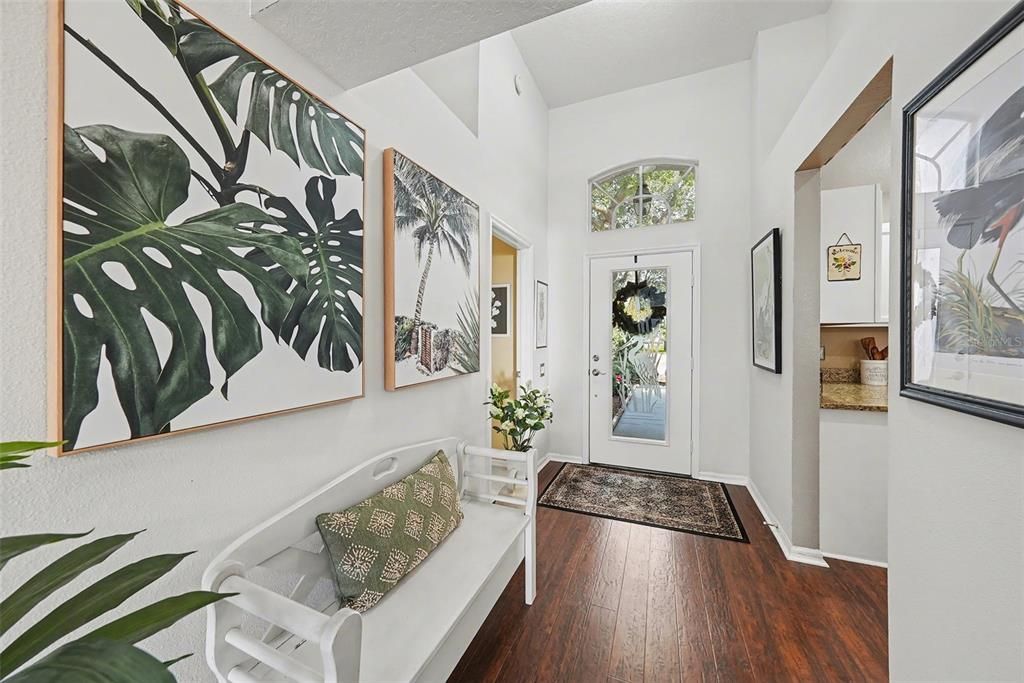 En Venta: $514,900 (4 camas, 2 baños, 1665 Pies cuadrados)