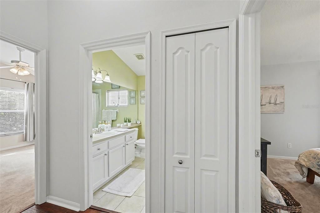 En Venta: $514,900 (4 camas, 2 baños, 1665 Pies cuadrados)