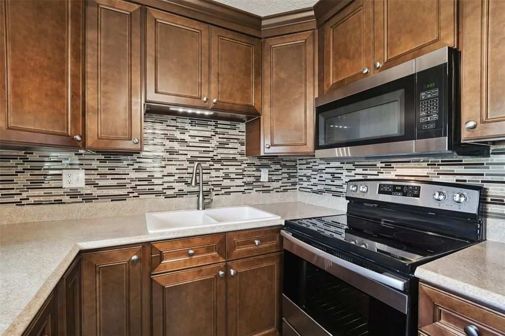 En Renta: $1,595 (2 camas, 2 baños, 984 Pies cuadrados)