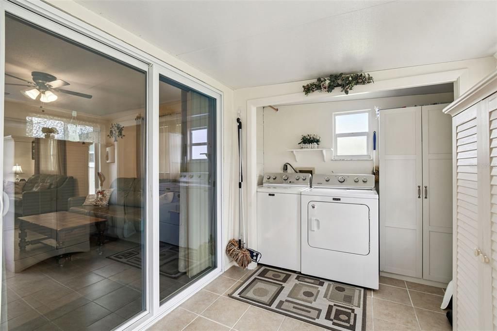 En Renta: $1,595 (2 camas, 2 baños, 984 Pies cuadrados)