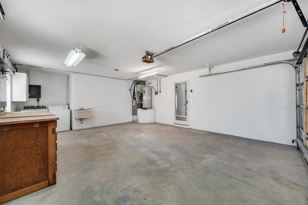 For Sale: $489,900 (3 beds, 2 baths, 1493 Square Feet)