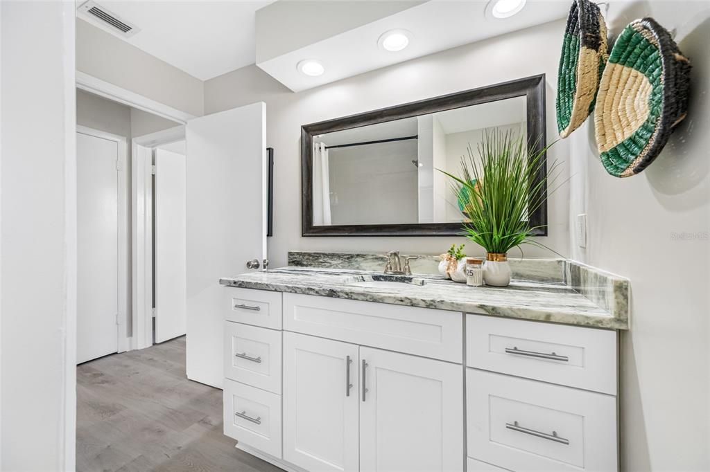 For Sale: $489,900 (3 beds, 2 baths, 1493 Square Feet)