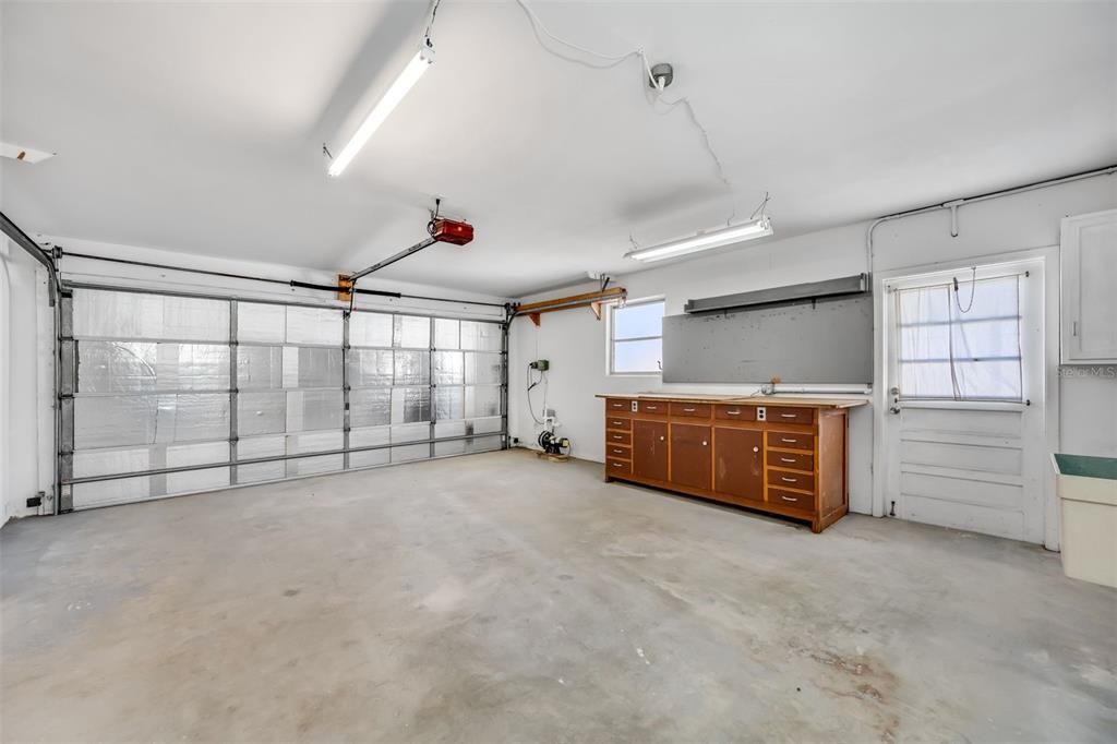 For Sale: $489,900 (3 beds, 2 baths, 1493 Square Feet)