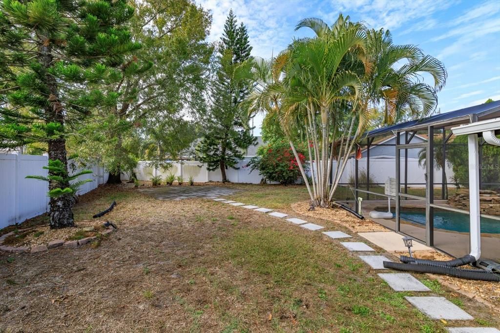 En Venta: $449,000 (4 camas, 2 baños, 1864 Pies cuadrados)