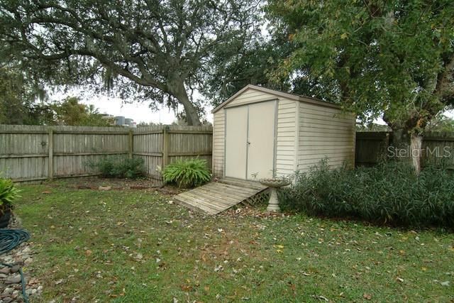 En Venta: $525,000 (3 camas, 2 baños, 2195 Pies cuadrados)