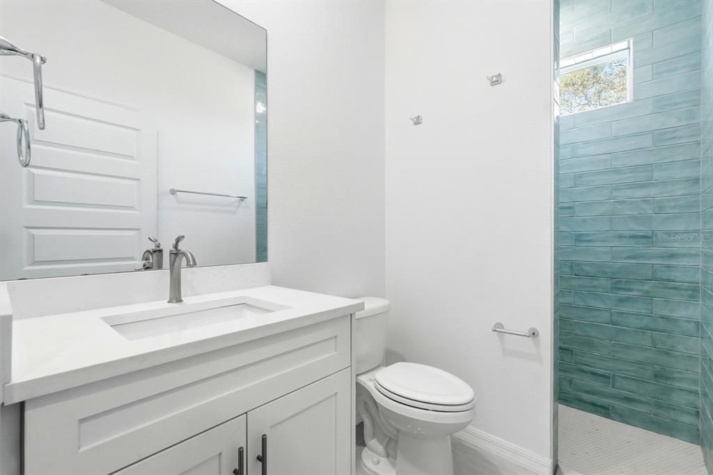 На продажу: $575,000 (3 спален, 2 ванн, 1834 Квадратных фут)