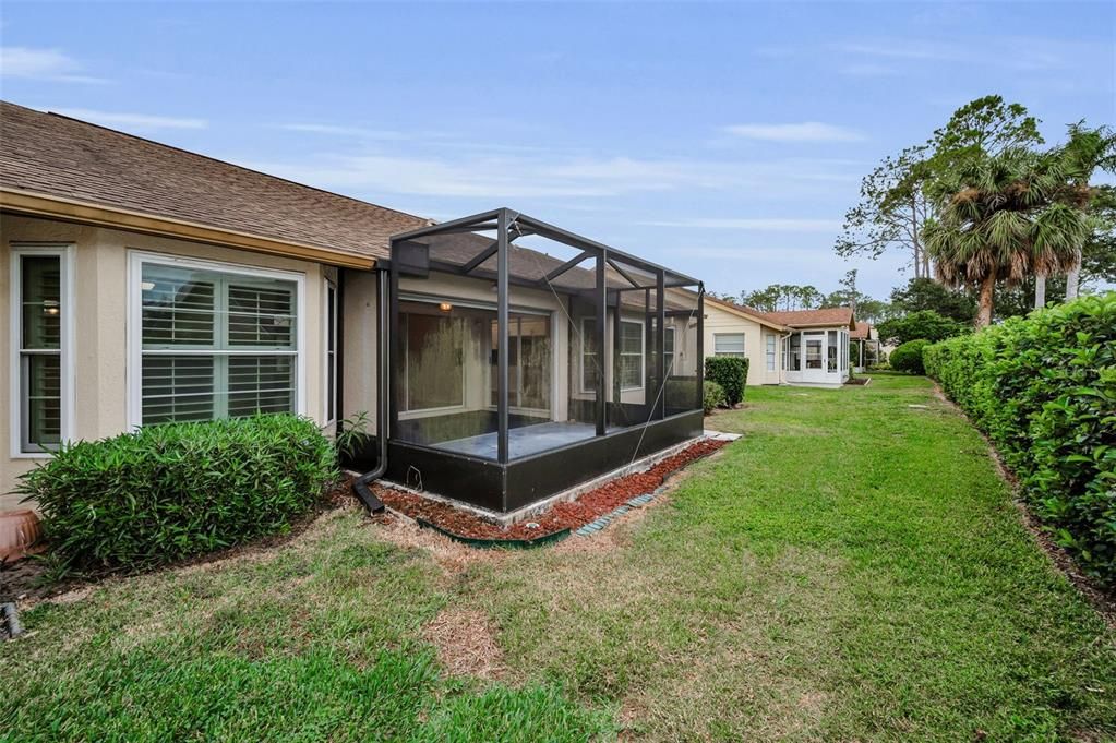 For Sale: $329,900 (2 beds, 2 baths, 1549 Square Feet)