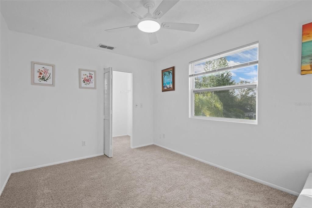 На продажу: $625,000 (4 спален, 2 ванн, 2111 Квадратных фут)